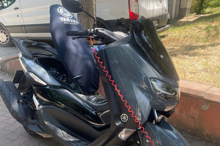 NMAX 125 YAMAHA TEMİZ