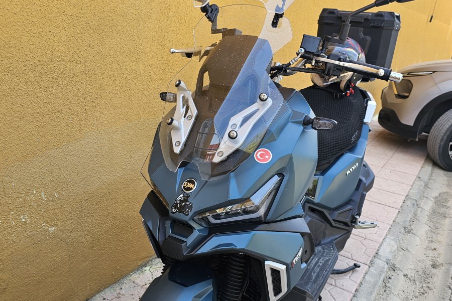 2023 model 5300 km forza 2025 xmax takaslı