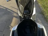SAHİBİNDEN TERTEMİZ SIFIR AYARINDA SERVİS BAKIMLI PCX 125