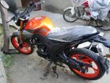 28 Km de Arora MT 125