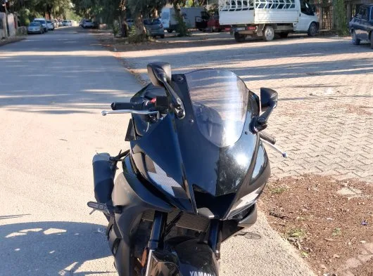 2023 ilk sahibinden hatasız servis bakımlı r25 abs